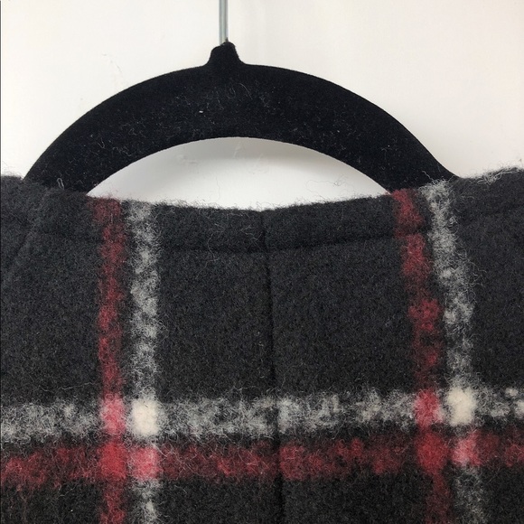 BB Dakota Coat - Picture 7 of 9